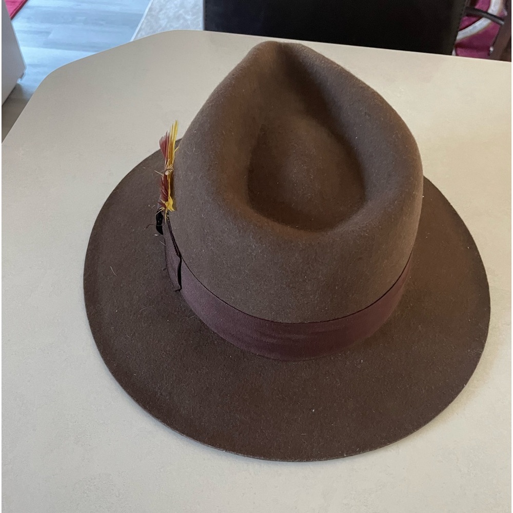 Brown hat - Picture 3 of 7